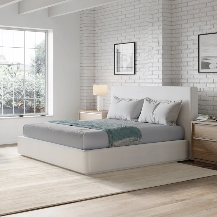 One Upholstered Footboard Storage Bed In Pearl