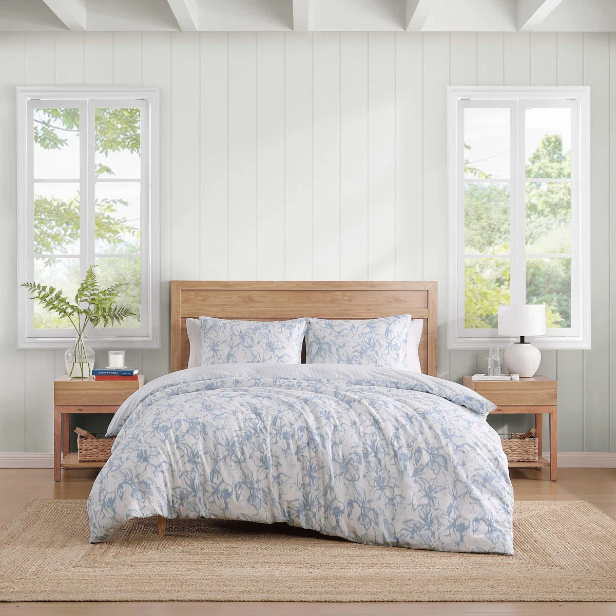 Tommy Hilfiger Premium Cotton Comforter Set in Ethereal Blue Floral – King